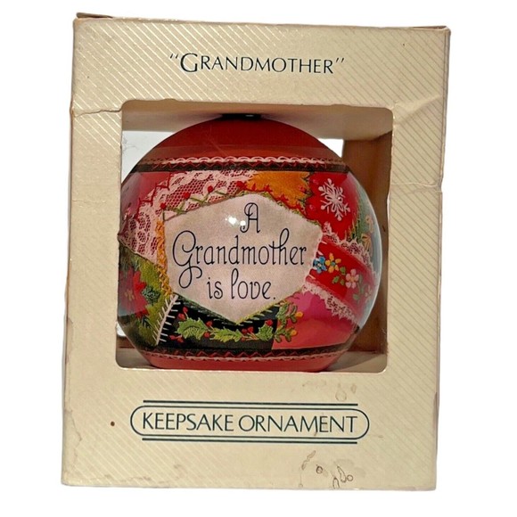 Hallmark Keepsake Ornament Vtg  1982 "A Grandmother Is Love” Unbreakable Satin - Picture 5 of 12